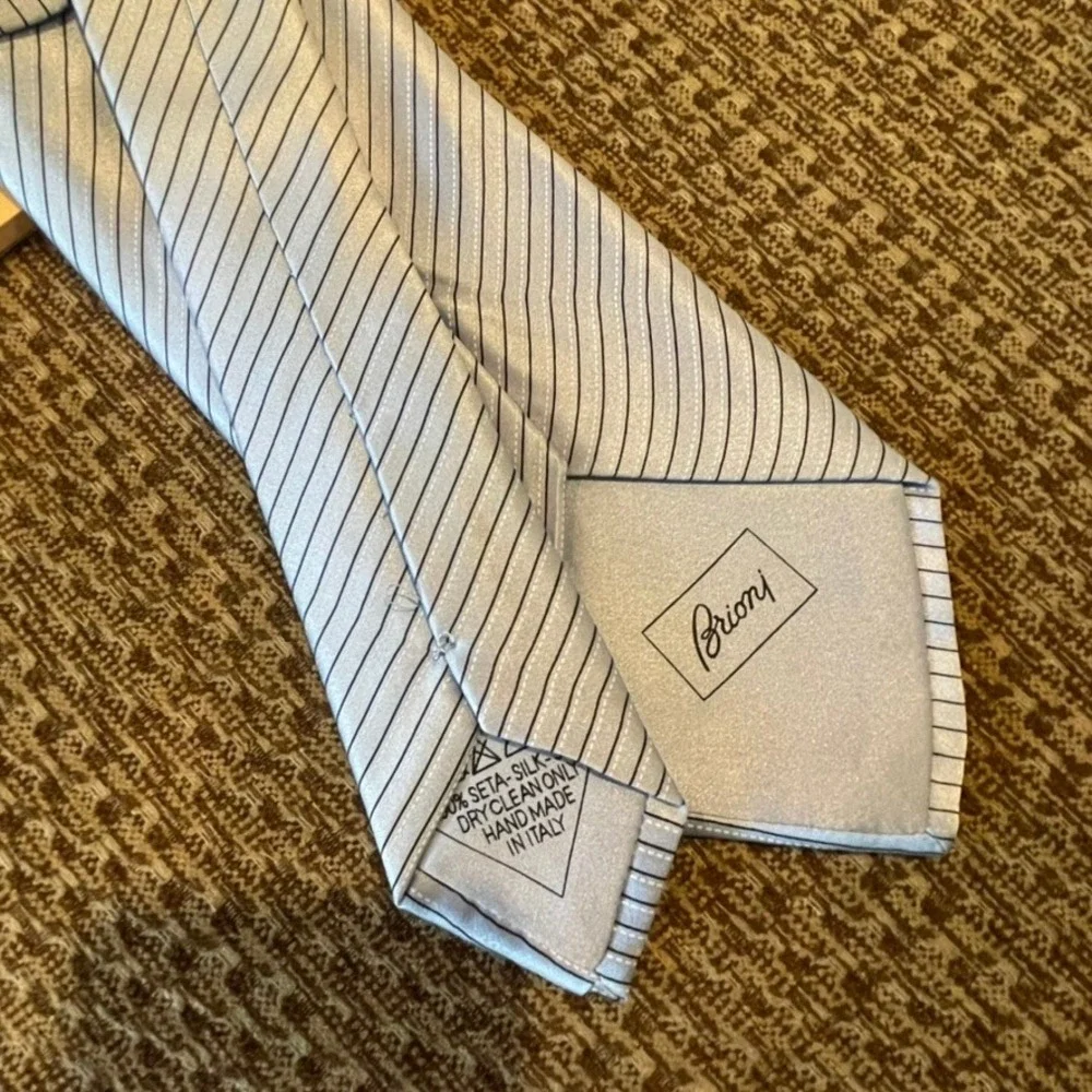 Brioni Necktie Mens Light Blue Silver Striped Silk Italy Wedding Luxury Formal